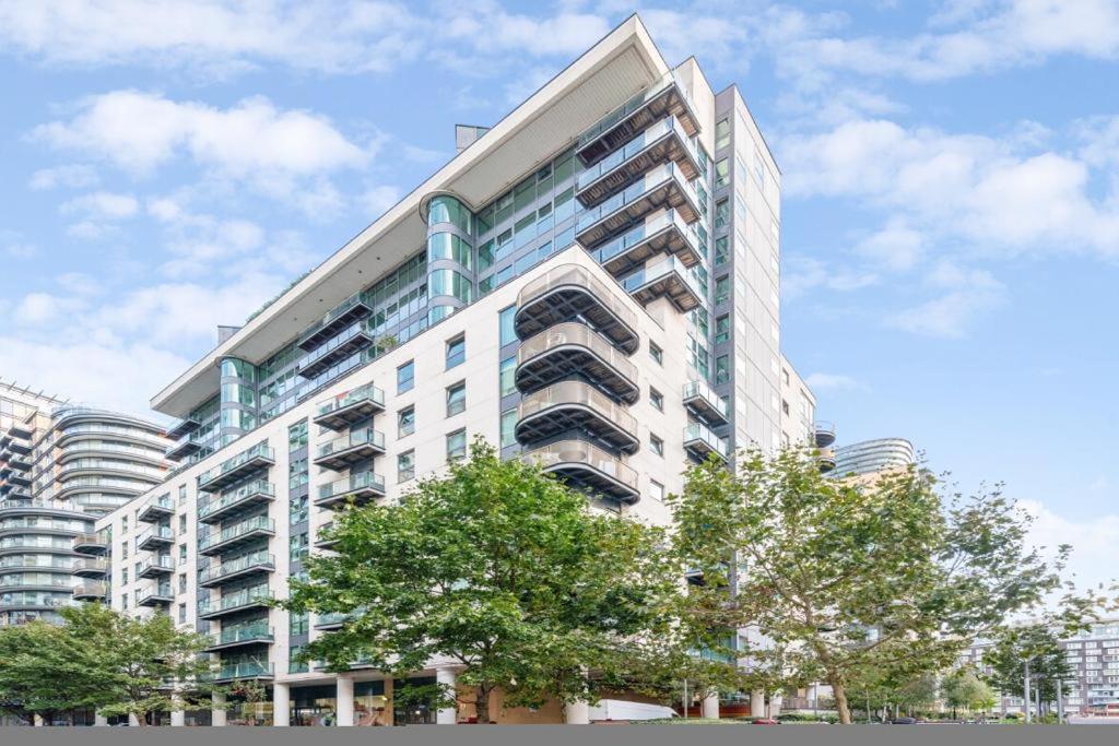 Docklands Cozy View Apartment Londres Exterior foto